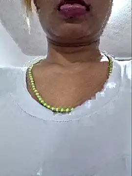 gatadeojosclaros online show from 10.19.25