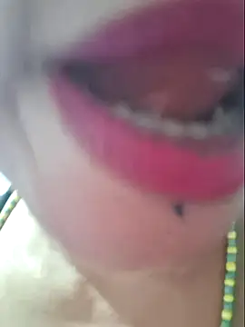 gatadeojosclaros online show from 05.03.26
