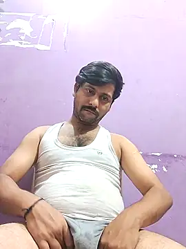 Snapshot of GlassBarge9 chatting on 01.12.25 GlassBarge9 online show from 01.12.25