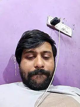 Snapshot of GlassBarge9 chatting on 02.06.25 GlassBarge9 online show from 02.06.25