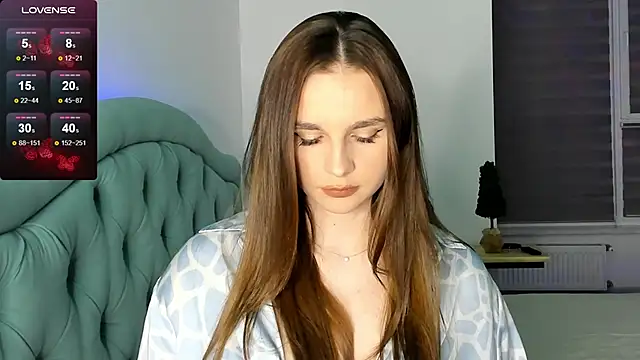 MCfly 11 online show from 01.16.25