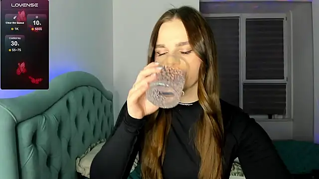 MCfly 11 online show from 01.19.25