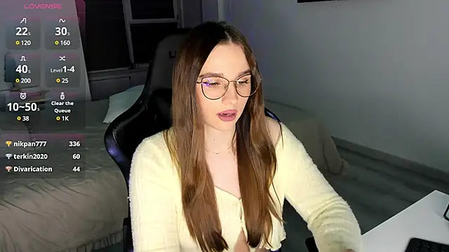 MCfly 11 online show from 02.08.25