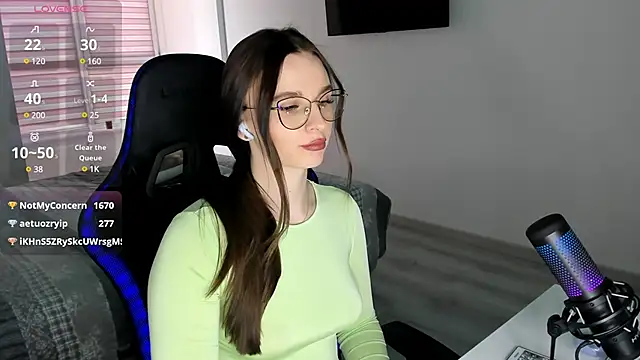 MCfly 11 online show from 03.09.25