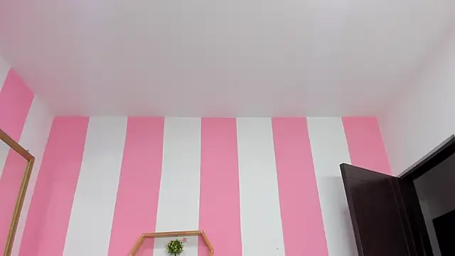 ISABELLA 020 online show from 02.09.26