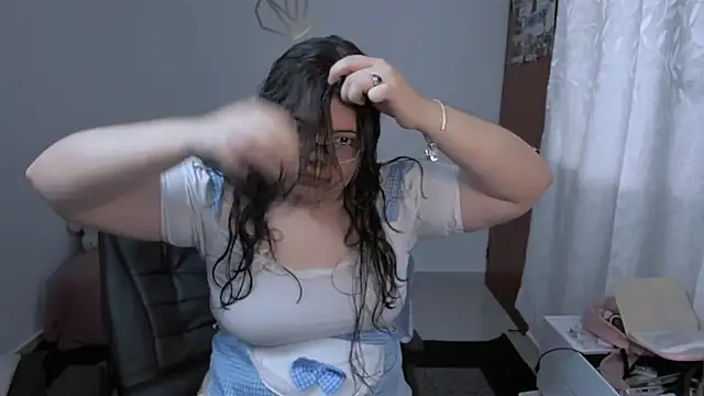 Aria Fullbuster online show from 02.03.26