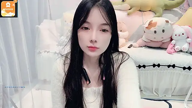 AKiKi711 online show from 10.20.25