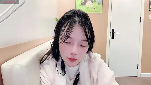 AKiKi711 online show from 02.12.26