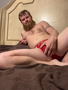 Snapshot of whitehammer94u chatting on 12.06.24 whitehammer94u online show from 12.06.24