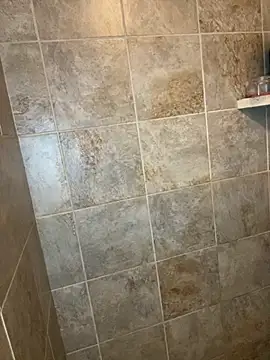 Snapshot of whitehammer94u chatting on 10.10.25 whitehammer94u online show from 10.10.25