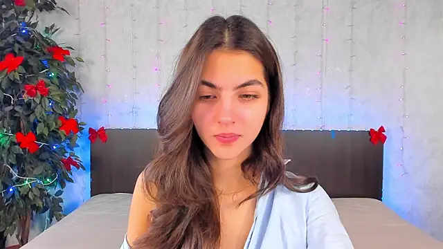 Milana Crystal  online show from 01.06.25