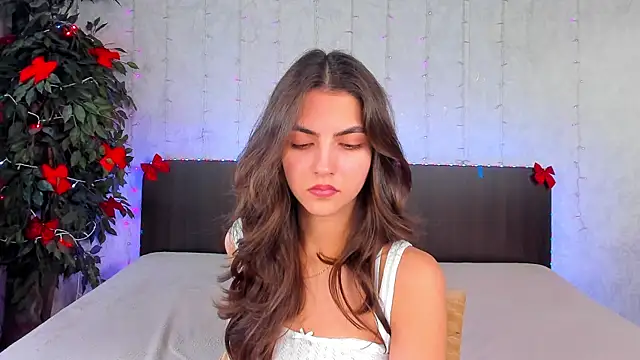 Milana Crystal  online show from 01.28.25