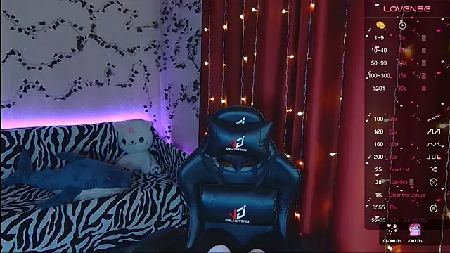 Sidney blush online show from 02.10.25