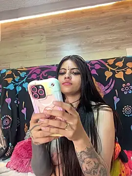 Cori Paige online show from 12.05.25