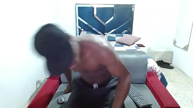 MiguelAngelxl online show from 10.14.25