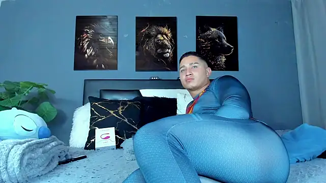 francesco evan online show from 11.04.25