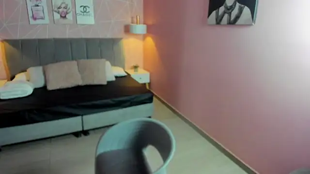 zara  sweet online show from 12.18.25