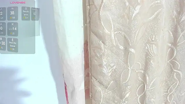 Snapshot of Kylie2211 chatting on 01.08.26 Kylie2211 online show from 01.08.26