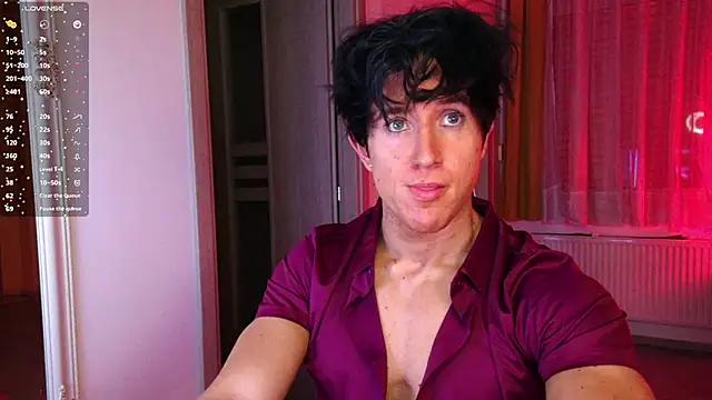 Snapshot of ChristianLevine_ chatting on 05.22.26 ChristianLevine online show from 05.22.26