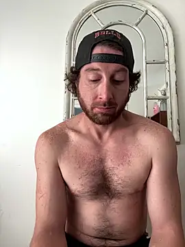 Snapshot of sirchubster chatting on 03.07.25 sirchubster online show from 03.07.25