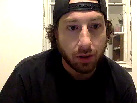 Snapshot of sirchubster chatting on 03.09.25 sirchubster online show from 03.09.25