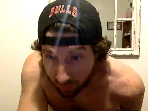 Snapshot of sirchubster chatting on 03.11.25 sirchubster online show from 03.11.25