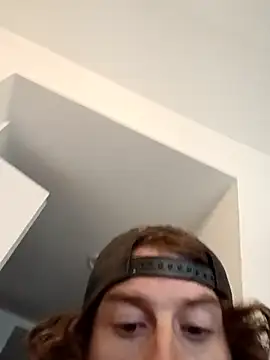 Snapshot of sirchubster chatting on 10.29.25 sirchubster online show from 10.29.25