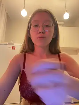 Eva Weyne online show from 01.03.25