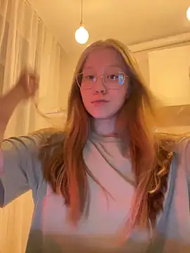 Eva Weyne online show from 01.07.25