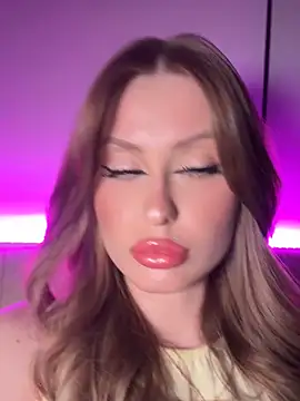 Sweet  Milly online show from 03.02.26