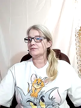 irinamaux online show from 01.25.25