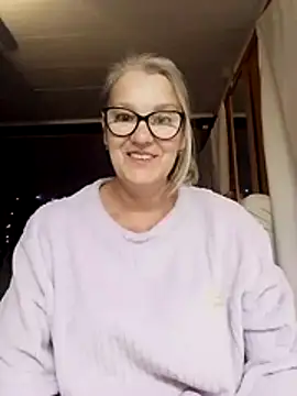 irinamaux online show from 11.01.25