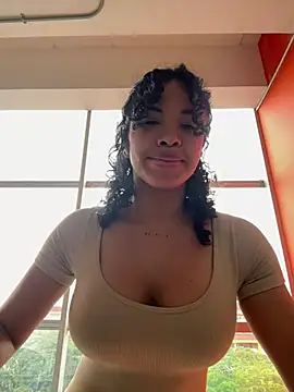 Brunettexio online show from 02.14.25