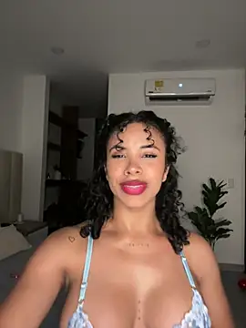 Brunettexio online show from 02.15.25