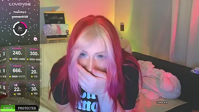 Snapshot of princess_sofiee chatting on 10.04.25 princess sofiee online show from 10.04.25