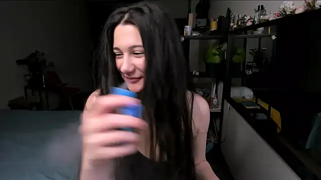 nostripchat online show from 11.06.25