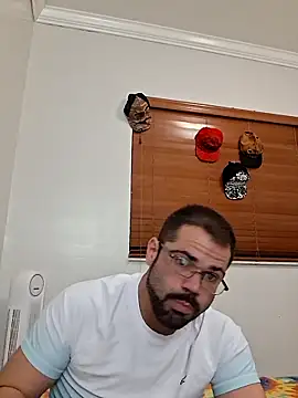 Snapshot of Zander823 chatting on 02.05.26 Zander823 online show from 02.05.26