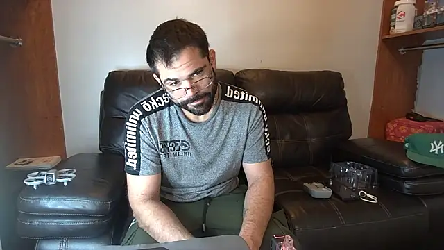 Zander823 online show from 03.13.26