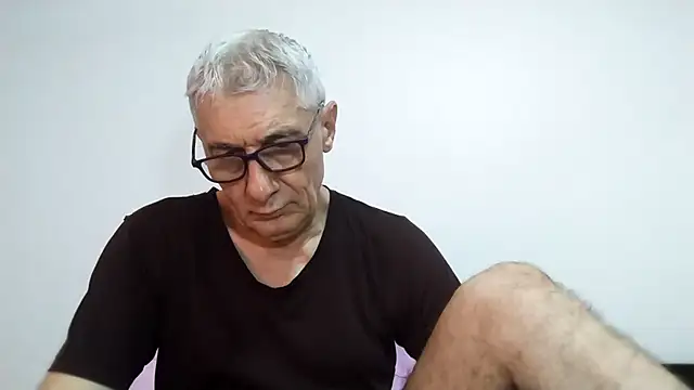 BIGUNCUTHARDCOCK online show from 04.13.26