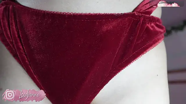 Snapshot of loIijanne chatting on 02.26.26 loIijanne online show from 02.26.26