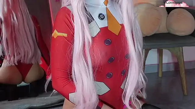 Snapshot of loIijanne chatting on 02.27.26 loIijanne online show from 02.27.26