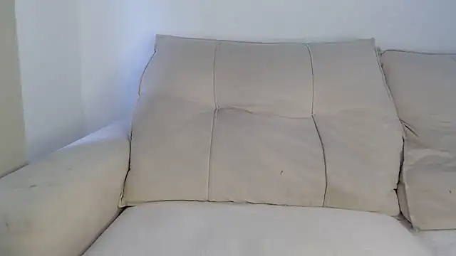 AninhaSampaio online show from 12.04.25