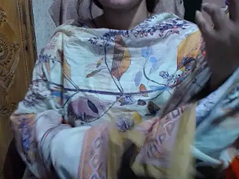 Snapshot of SohanaSabaSexy chatting on 12.06.24 SohanaSabaSexy online show from 12.06.24