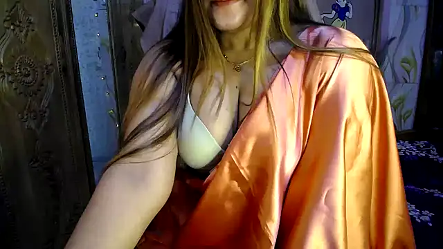 Snapshot of SohanaSabaSexy chatting on 01.25.25 SohanaSabaSexy online show from 01.25.25