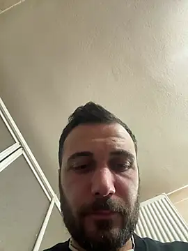 Snapshot of modelturanist27 chatting on 01.08.25 modelturanist27 online show from 01.08.25