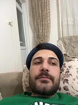 Snapshot of modelturanist27 chatting on 01.22.25 modelturanist27 online show from 01.22.25