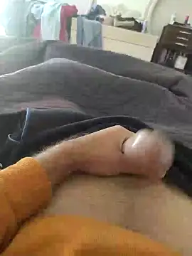 Snapshot of modelturanist27 chatting on 10.31.25 modelturanist27 online show from 10.31.25