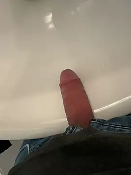 Snapshot of spanner91111 chatting on 03.19.25 spanner91111 online show from 03.19.25