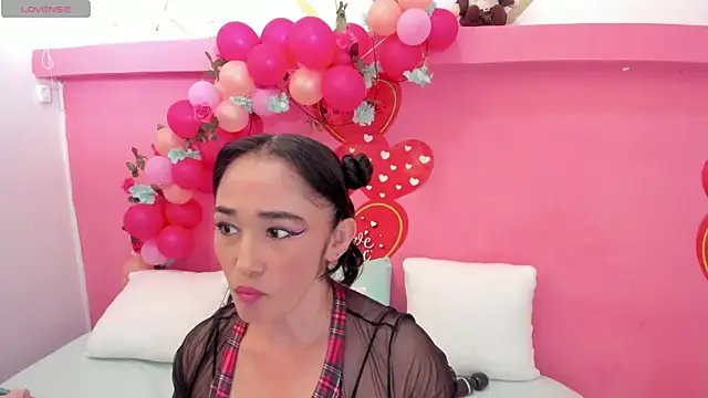 charlotte-11 online show from 09.25.25