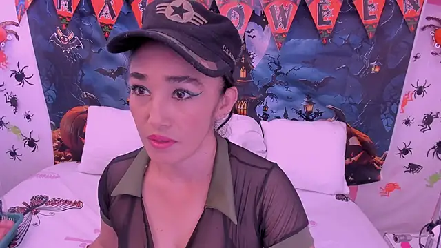 charlotte-11 online show from 10.21.25